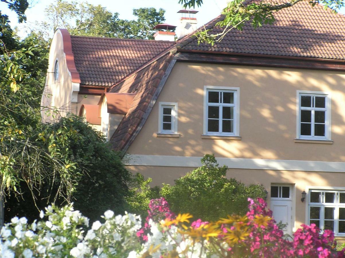 Hotel Maras Manor Turlava Exteriér fotografie